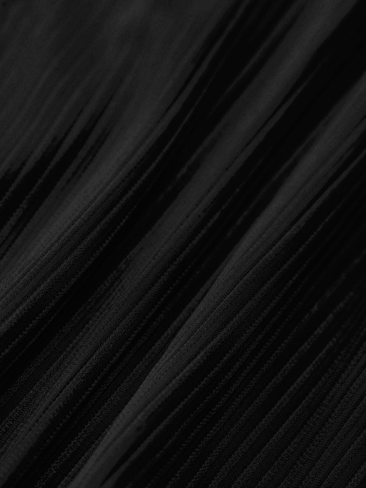 Bikini Top Negro con Espalda Retorcida y Sin Espalda