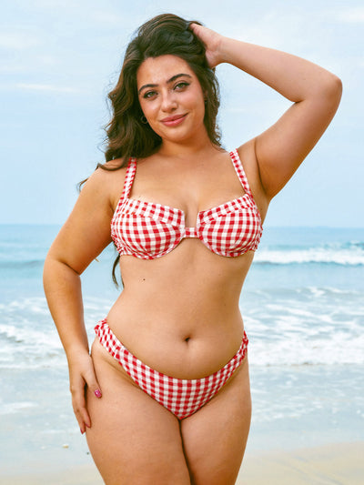 Top de bikini a cuadros con aros