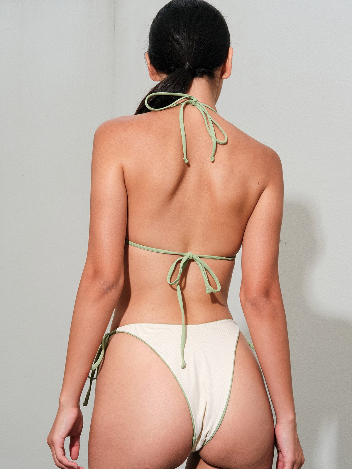 Bikini Bottom Acanalado Reversible con Amarras