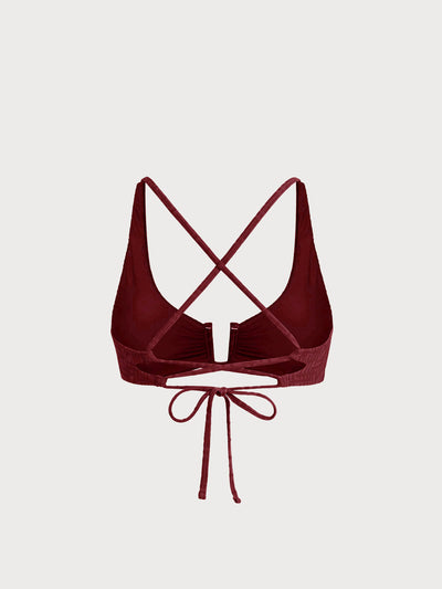Bikini Top Rojo Vino Texturizado con Aro en U y Espalda Cruzada